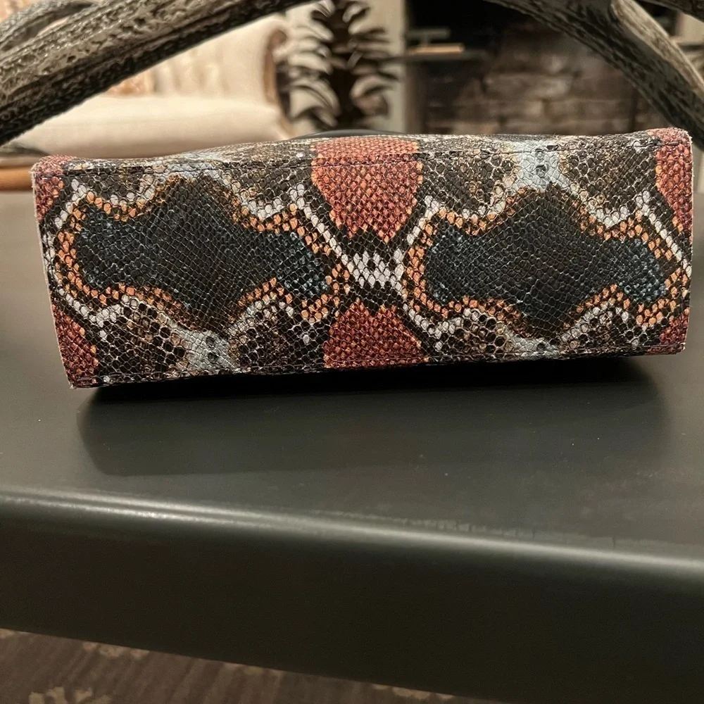 CERI HOOVER SIMONE PURSE- CARIOCA